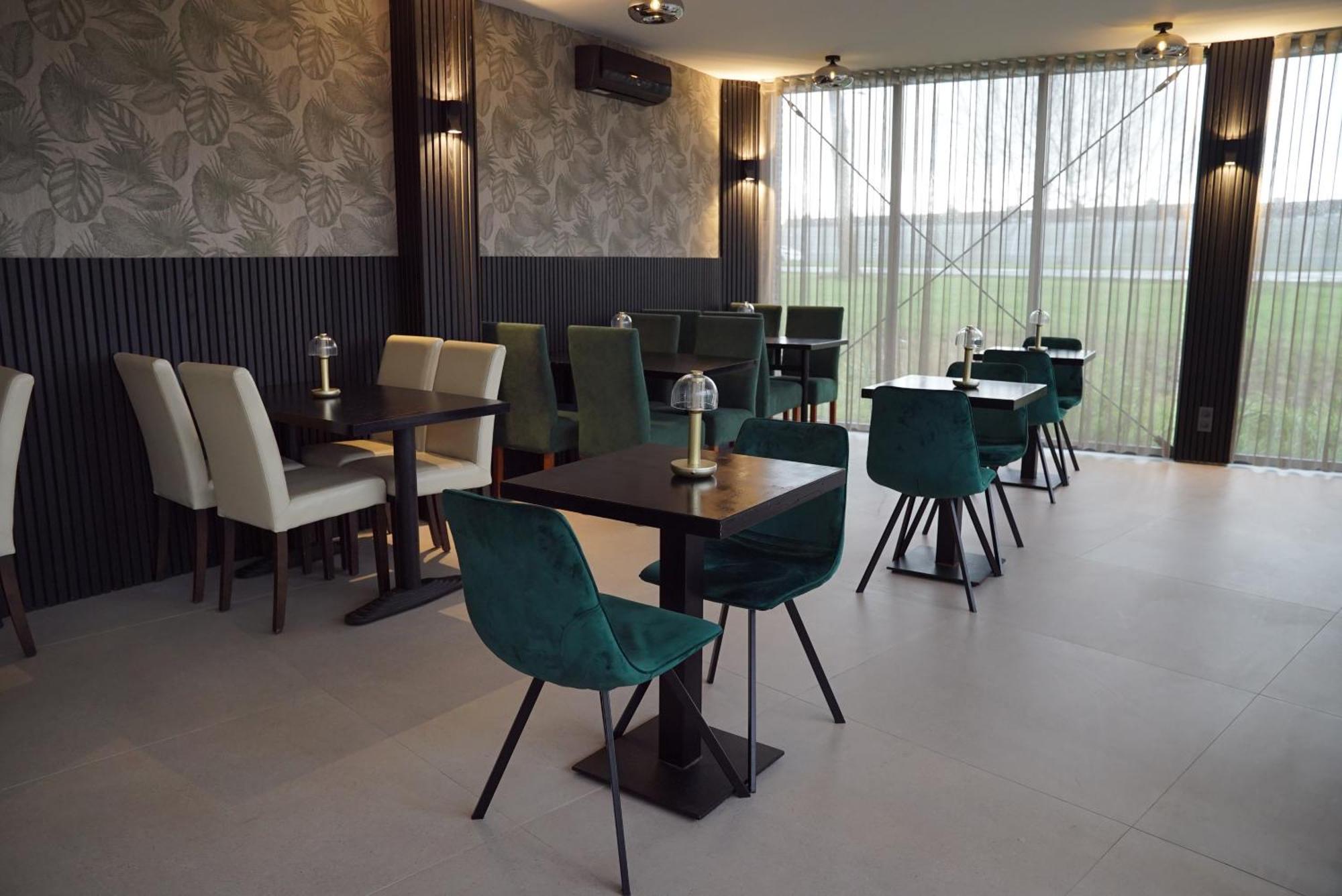 Ma Airport Hotel Hoofddorp Esterno foto